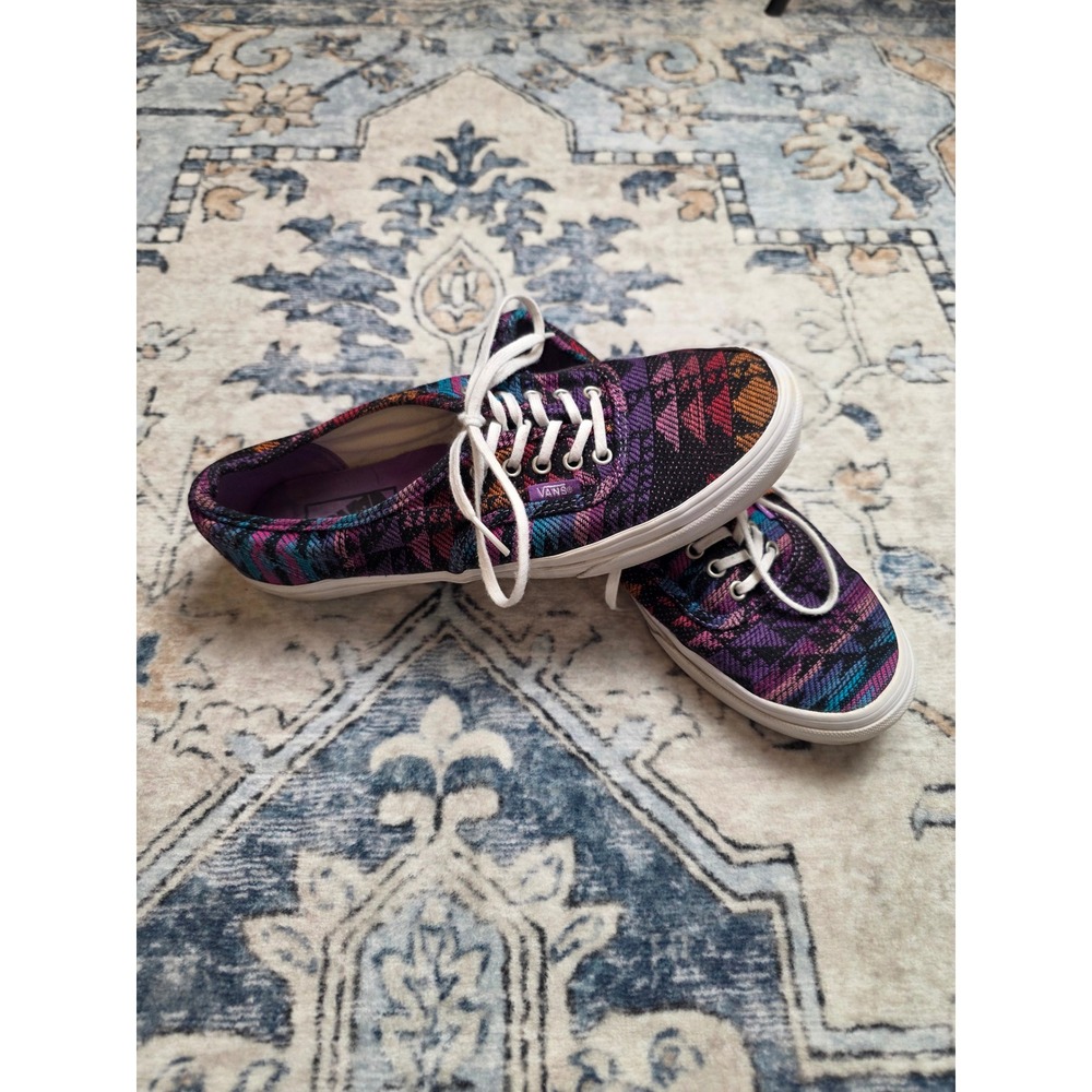 Vans Women's Size 8.5 Men's 7 Classic Lace Up Geometric Aztec Cloth Sneakers